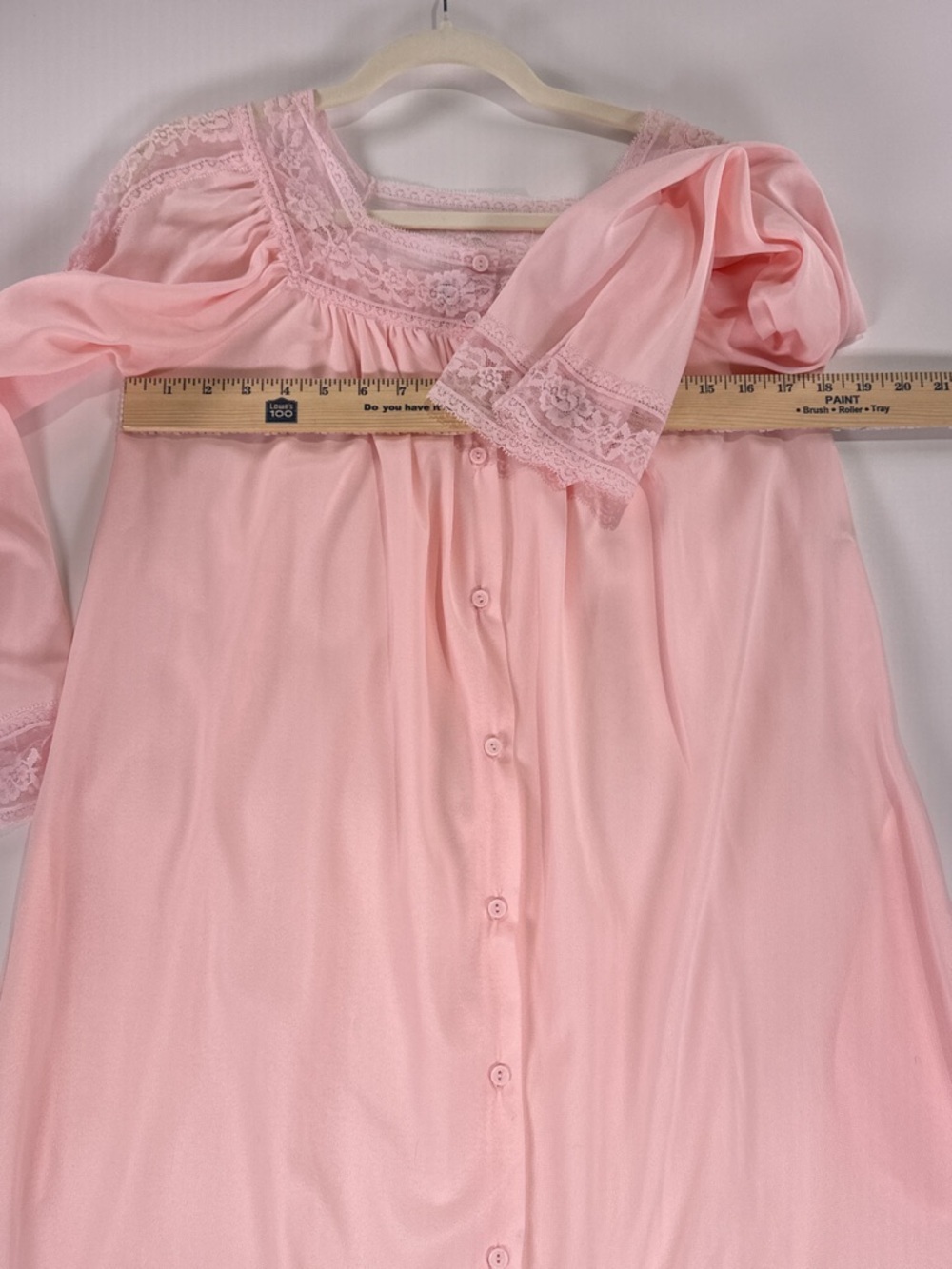 Diane Von Furstenberg Long Soft Pink Button-Front Nightgown with Lace - Picture 13 of 15